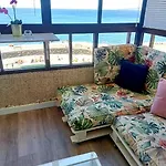 En Primera Línea De Mar